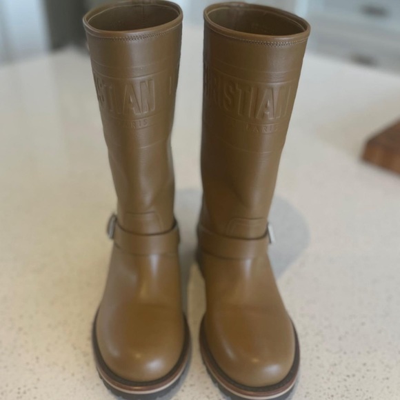 Christian Dior Quest boots. - Picture 4 of 5